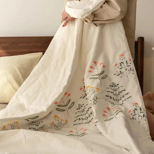 Lightweight Summer Embroidered Quilts