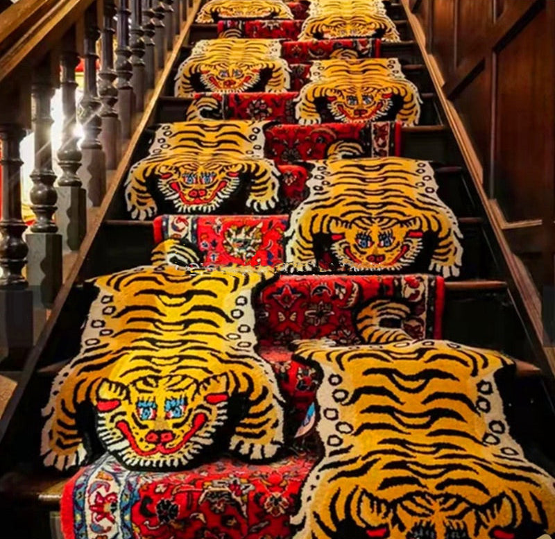 Super soft Tibetan Tiger Carpet Ramble &amp; Roam