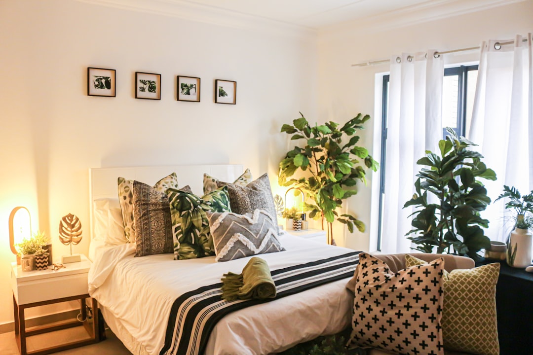 Transform Your Space: The Art of Revamping Your Bedroom with Maximalist Decor