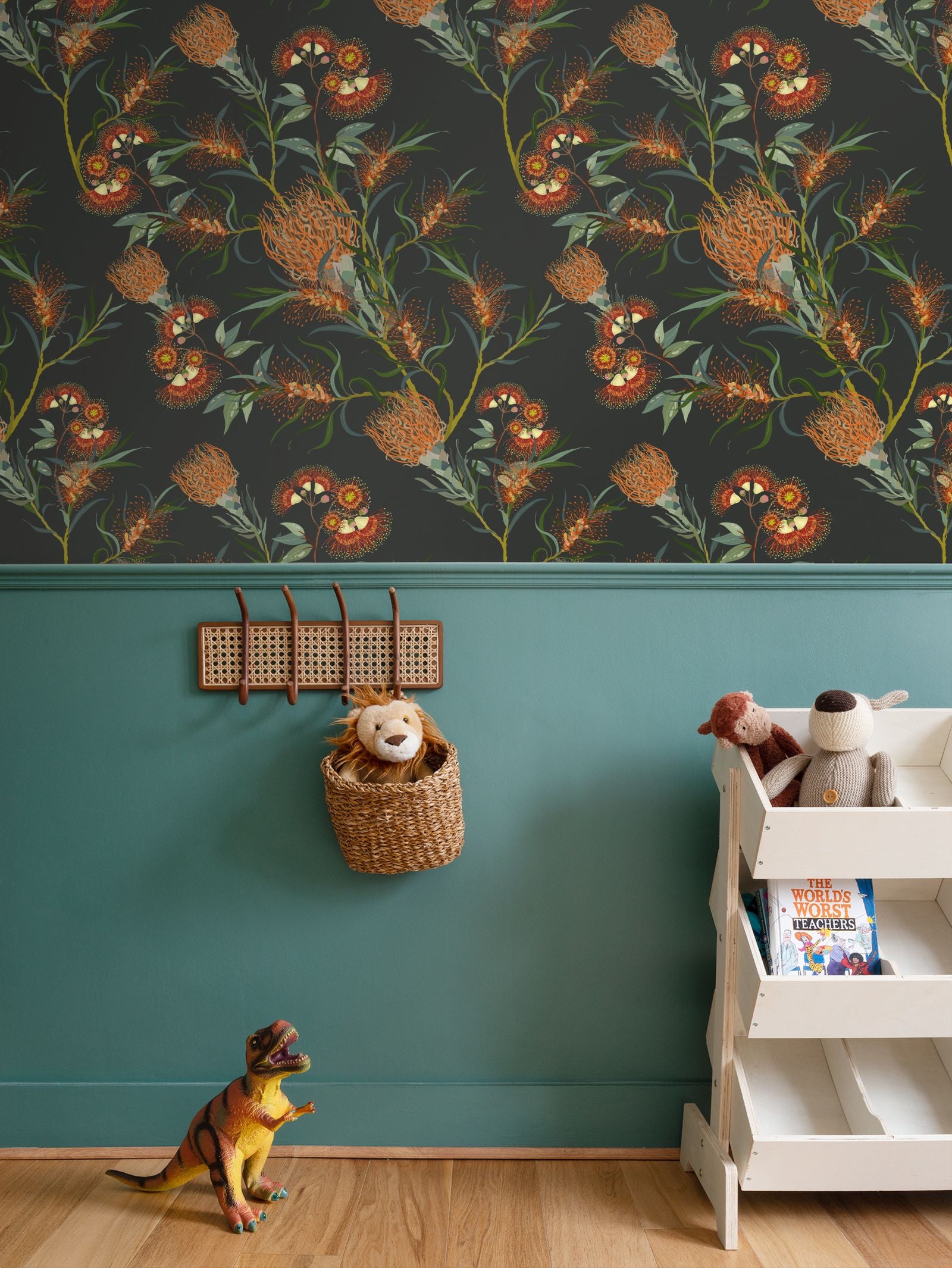 Leeland Botanicals, Soft Black Wallpaper