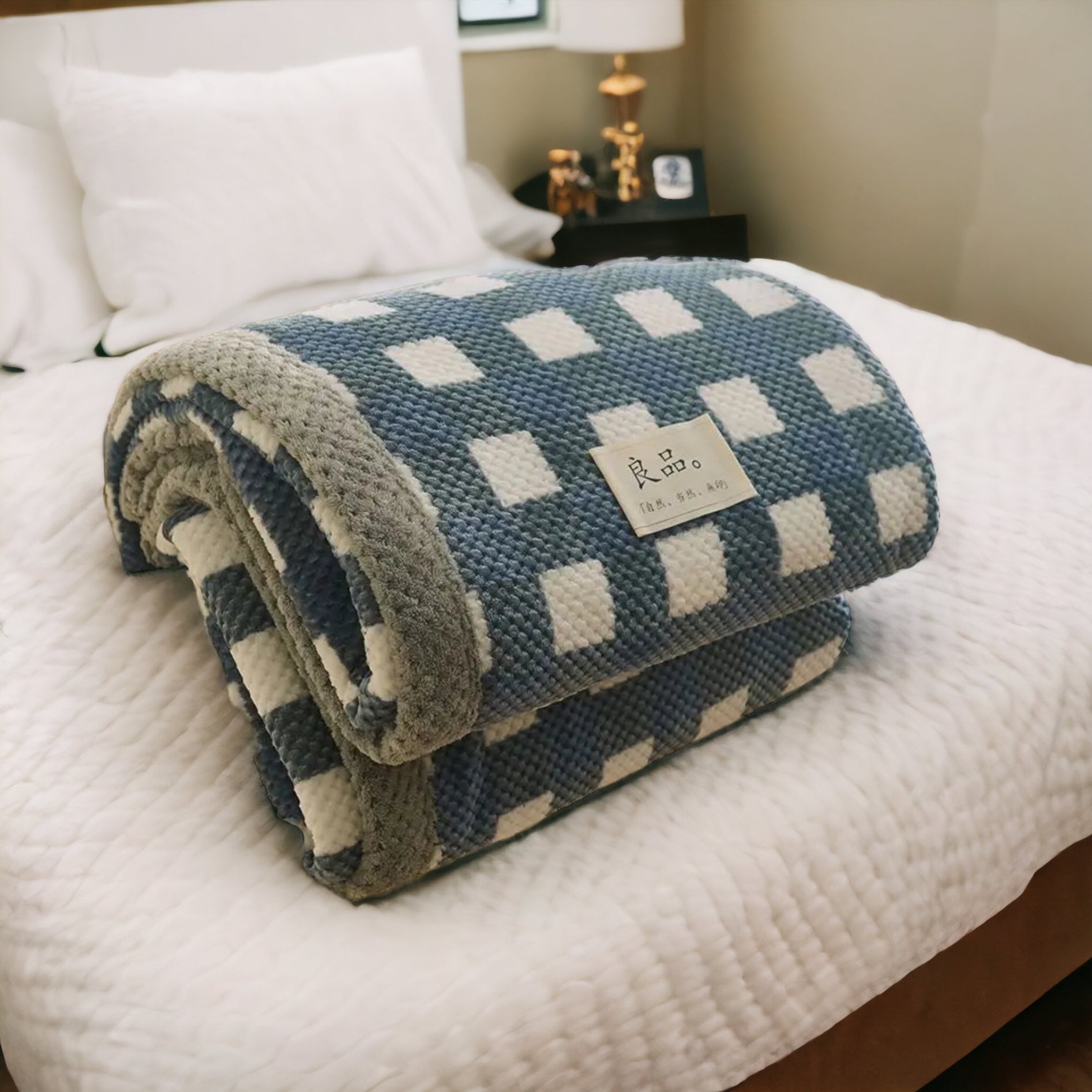 Queen size plaid online blanket