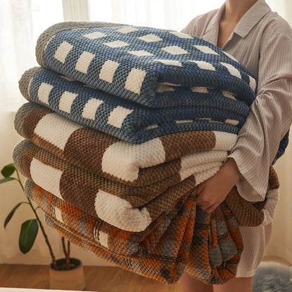 Cozy Plaid Chenille Bed Blanket