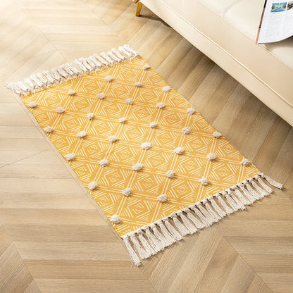 Tufted Hand Fringed Bath Mat